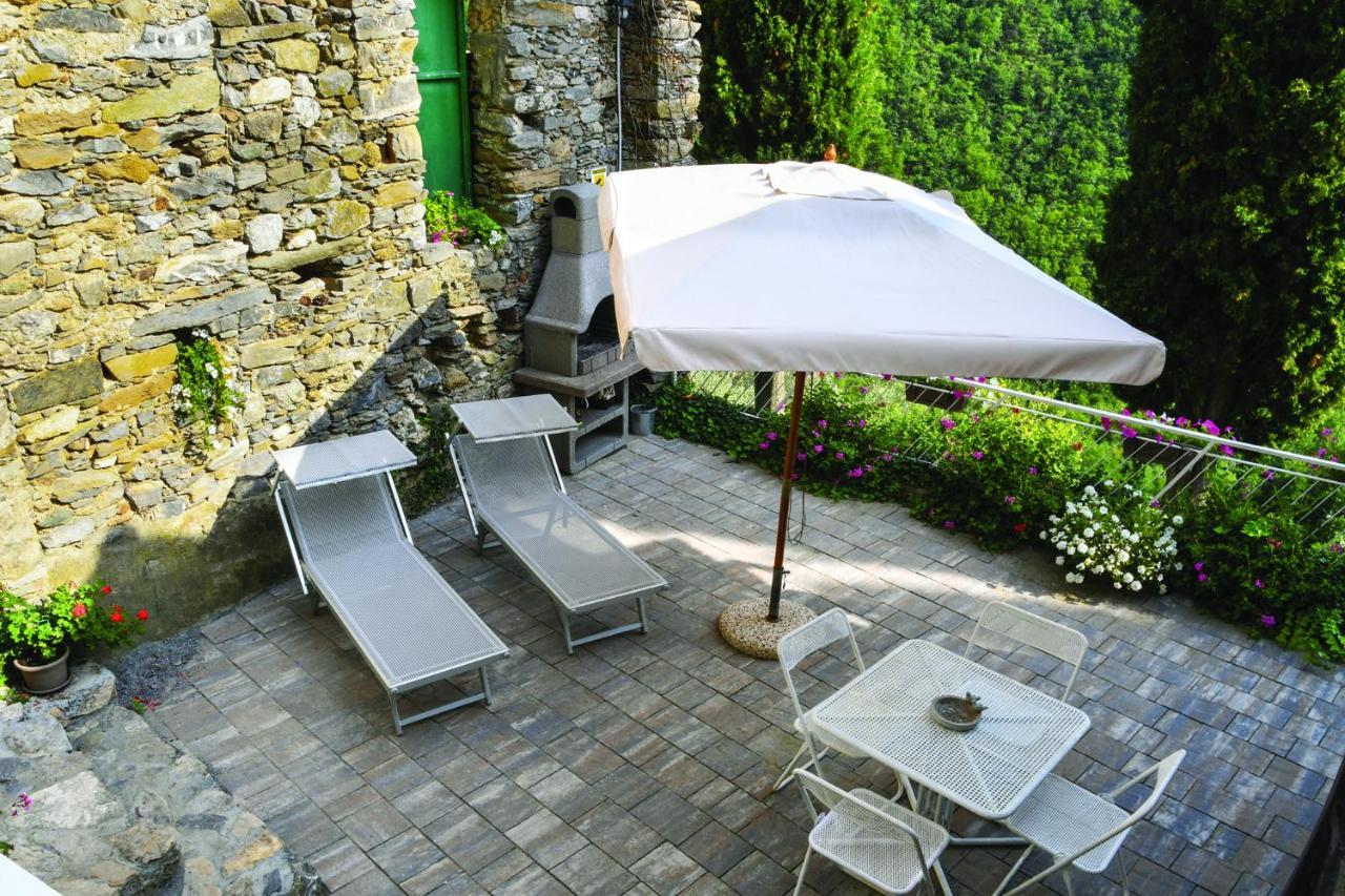 Agriturismo Nonnamelia Nasino Eksteriør billede