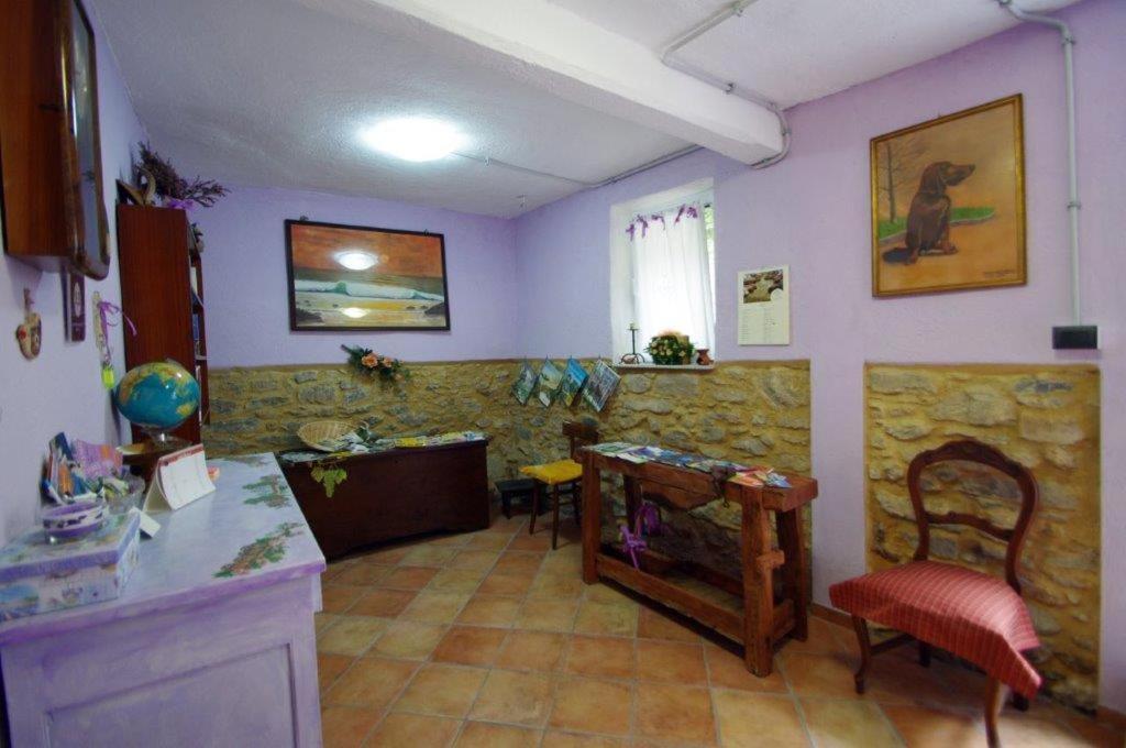 Agriturismo Nonnamelia Nasino Eksteriør billede